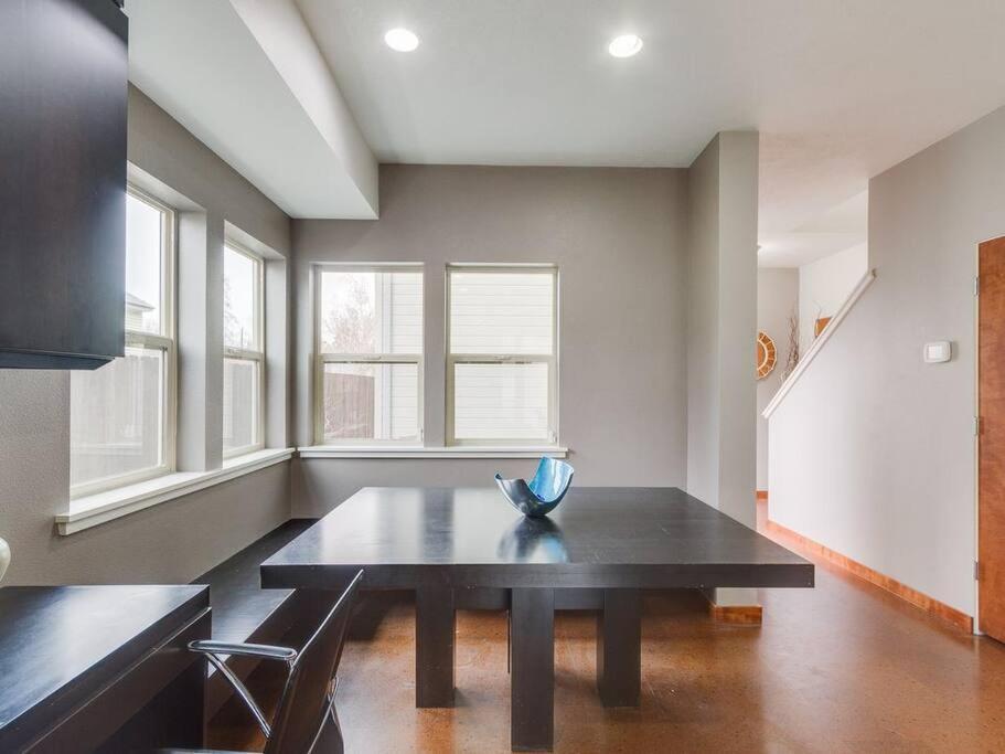 Brand New Downtown Modern 5 Beds, 3 Full Baths Vermont Avenue, ボイシ エクステリア 写真